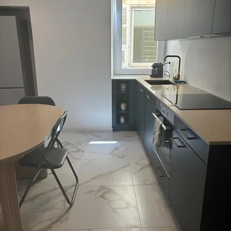 Hyper Centre * Ajaccio (Corsica)