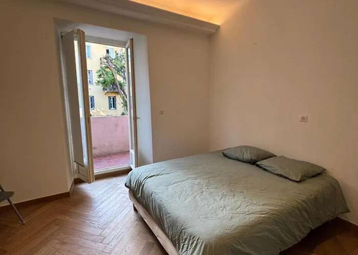 Hyper Centre Apartmán